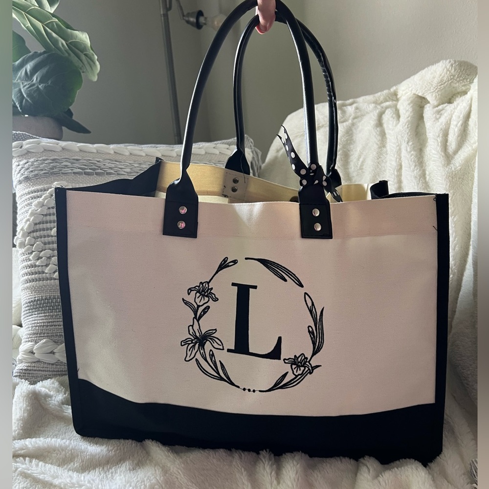 L Monogram Tote New!